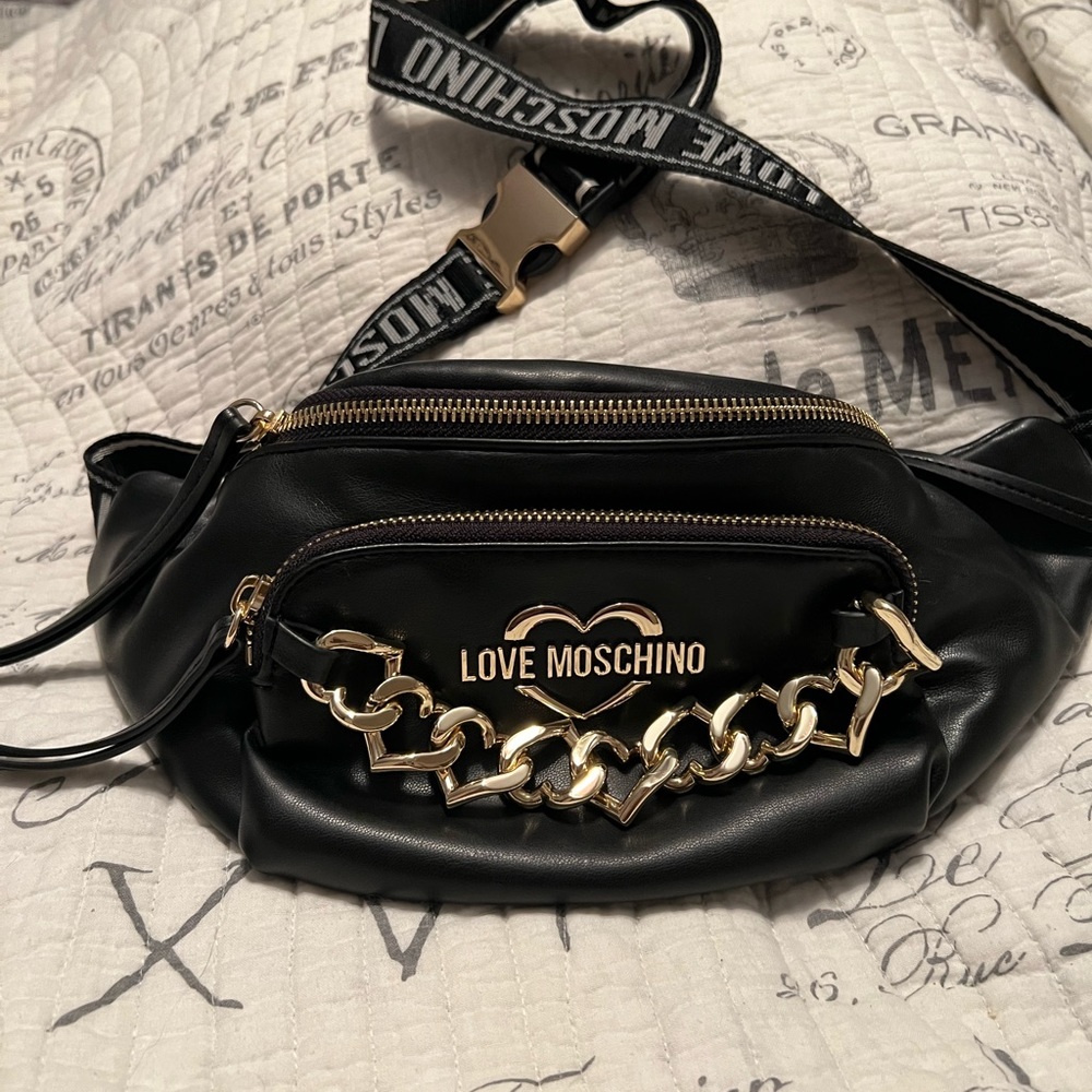LOVE MOSCHINO Fanny pack